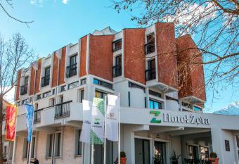 Hotel Zeta by Sambic has Balcony rooms