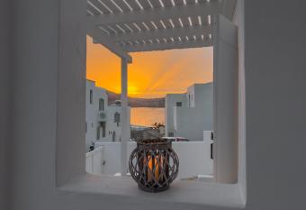 Pepper Wind has Balcony rooms