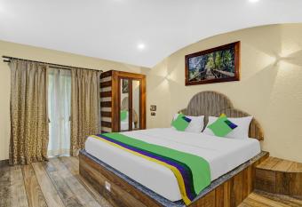 Treebo Trend Majestic Palms allows 18 year olds to book a room