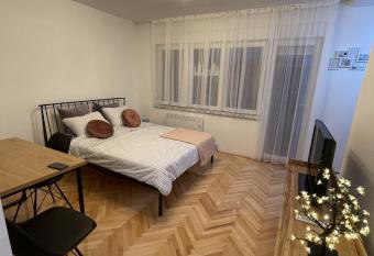 Charming Central Studio has Balcony rooms