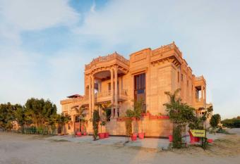 StayVista at Willys Inn allows 18 year olds to book a room