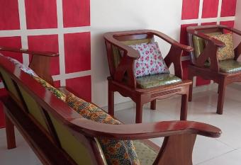 Apto-Comd Cj Eldorado-Manaus allows 18 year olds to book a room