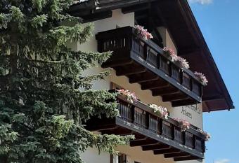 Apartments Antares has Balcony rooms