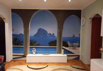 Blue Sky Apartment has Balcony rooms