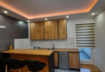 Apartman Luka Pale has Balcony rooms