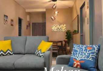 Mekar KH Homestay (Muslim) @ Brinchang has Balcony rooms