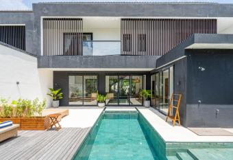 Villa Terrace B3 by Hombali has Balcony rooms