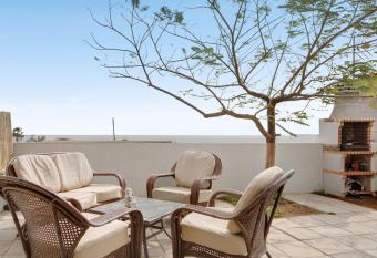 Candelaria Relax 2 has Balcony rooms