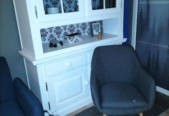 G  te du Cheval Blanc    Houmont has Balcony rooms