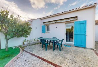 L Oc  anide has Balcony rooms