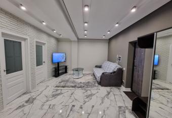 Exclusive! New Grand Apartments near Shopping MallDova has Balcony rooms