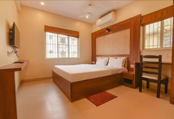 FabHotel Dream Plaza allows 18 year olds to book a room