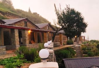 Meraki Huts has Balcony rooms