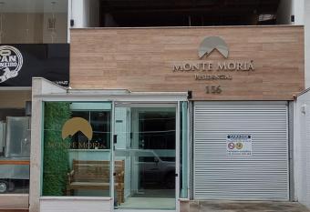 Praia de Itapua(Beverly Hills) has Balcony rooms