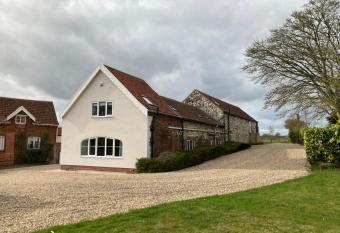 May Cottage has Balcony rooms