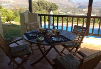 Crete Family Villas has Balcony rooms