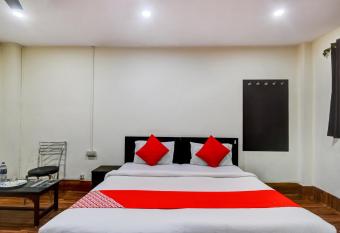 OYO Oxy The Delight allows 18 year olds to book a room