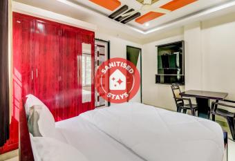 OYO Sri Singampalli Residency allows 18 year olds to book a room