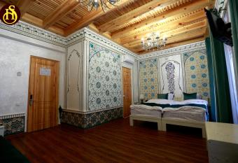 Shohnishin Boutique has Balcony rooms