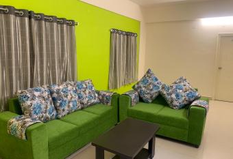 Homewood Suites ( Service Apartments) has Balcony rooms