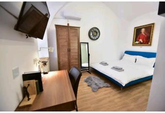 Brukenthal Studio Sibiu allows 18 year olds to book a room