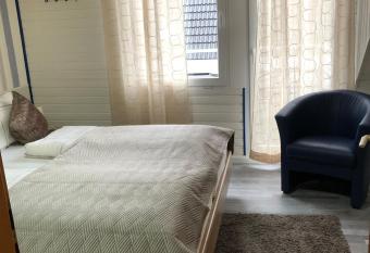 Ferienwohnungen Mond&Wasser has Balcony rooms