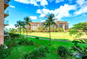 K B M Resorts- HKH-238 Large 1Bd, upgraded, private balcony, easy pool and beach access has Balcony rooms