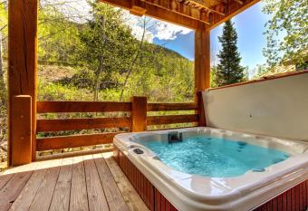 K B M Resorts- PAC-2410 Palatial 5Bd luxury retreat in Deer Valley with private hot tub has Balcony rooms