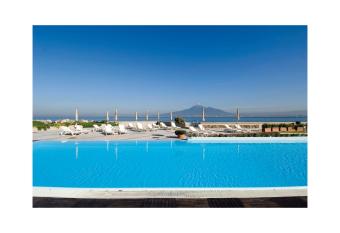 Towers Hotel Stabiae Sorrento Coast has Balcony rooms