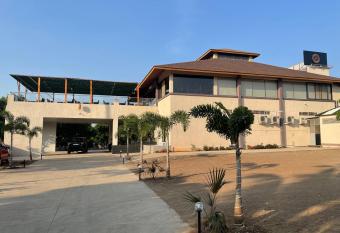 Amanta Resort has Balcony rooms