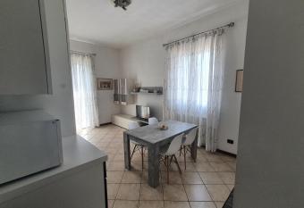 Appartamento in stazione Parabiago has Balcony rooms