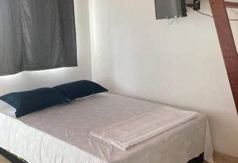 Aconchego Meu allows 18 year olds to book a room