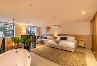 Landmark Hotel allows 18 year olds to book a room