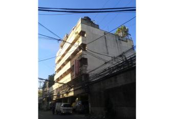 OYO 672 Capitol Tourist Inn allows 18 year olds to book a room