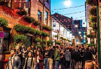 Lagan Backpackers allows 18 year olds to book a room