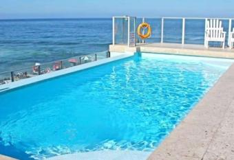 Seagull Beach resort flat number 313 allows 18 year olds to book a room