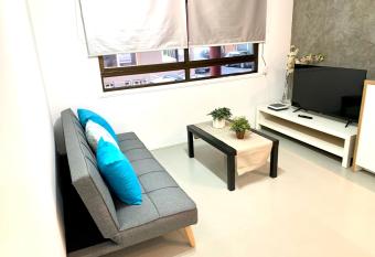 Rinc  n Feliz has Balcony rooms