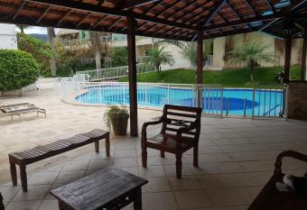 Cobertura Loft- Jacuzzi   gua ambiente-Piscina-Praias-Super Vista allows 18 year olds to book a room