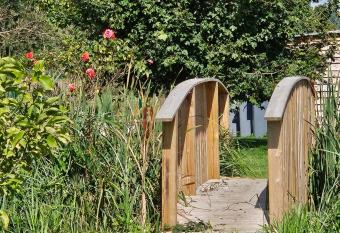 Gite zen style studio has Balcony rooms