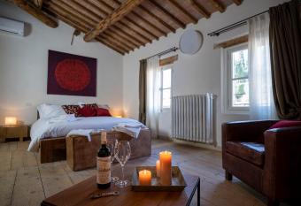 Locanda Dell Oleificio has Balcony rooms