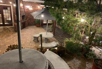 Green Pastures Guesthouse has Balcony rooms