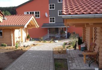 Pension H  ttendorf 49 gradnord has Balcony rooms