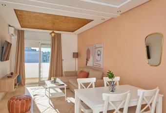 Tour Hassan- StayHere - Av Mly Ismail has Balcony rooms