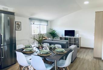 Casa Maruxa has Balcony rooms