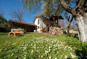 Adventure Camp Emen has Balcony rooms