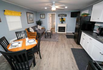 Luxury Lakefront Wolf Lodge with Fishing and Boating allows 18 year olds to book a room