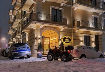 Legacy Boutique Hotel allows 18 year olds to book a room