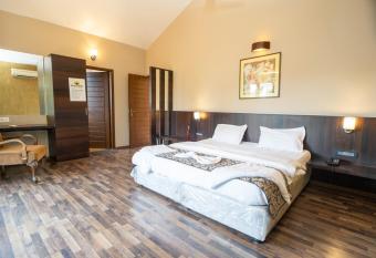 Aveeno Villas & Resort Calangute, Saligaon has Balcony rooms