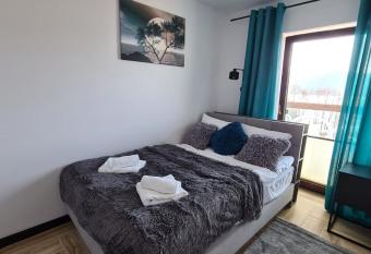 Apartament Lake View z saun   i widokiem na jezioro has Balcony rooms