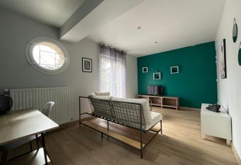 Appartements proche CHU has Balcony rooms